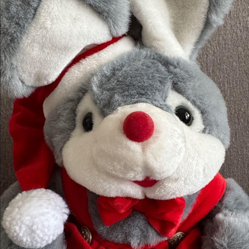 Vintage Plush Singing Christmas Mouse - Picture 3 of 8